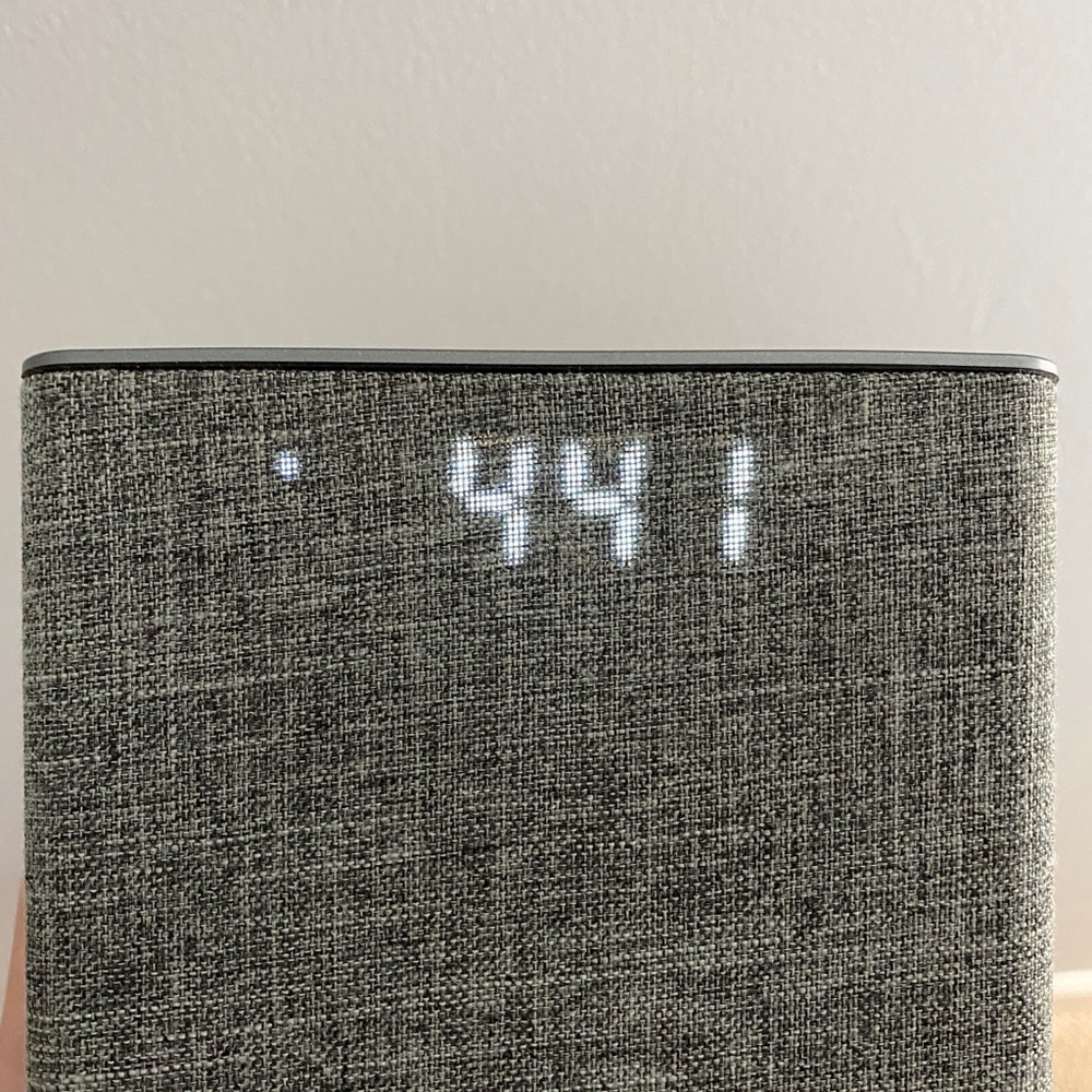 iHome clock - Picture 2 of 4